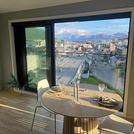 City Center 7Th Floor Apartement With Beautiful View ทรอมโซ ภายนอก รูปภาพ