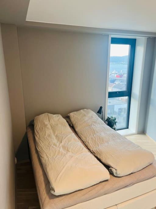 City Center 7Th Floor Apartement With Beautiful View ทรอมโซ ภายนอก รูปภาพ